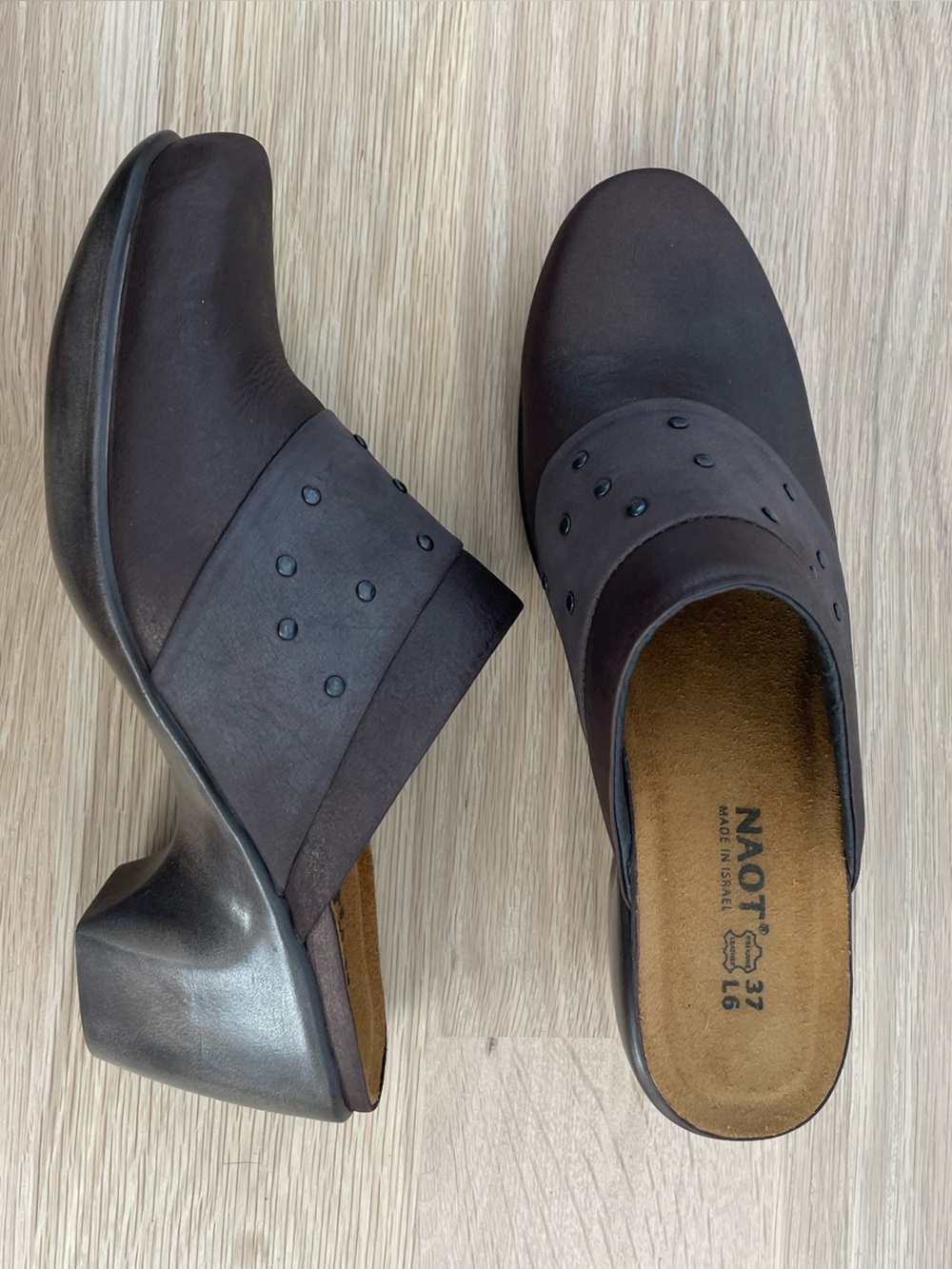 Naot Eden Brown Studded Heeled Mules Clogs size 6.5